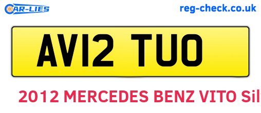 AV12TUO are the vehicle registration plates.