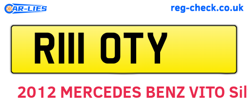 R111OTY are the vehicle registration plates.