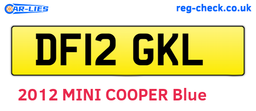 DF12GKL are the vehicle registration plates.