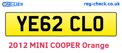 YE62CLO are the vehicle registration plates.