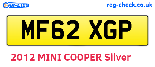 MF62XGP are the vehicle registration plates.