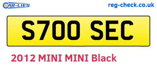 S700SEC are the vehicle registration plates.