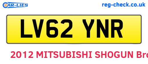 LV62YNR are the vehicle registration plates.