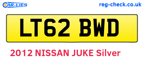 LT62BWD are the vehicle registration plates.