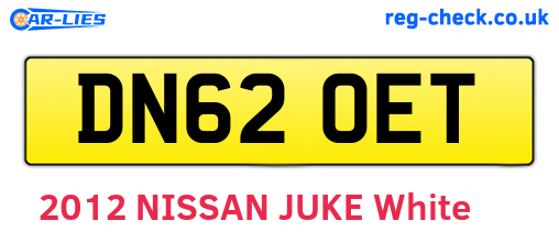 DN62OET are the vehicle registration plates.