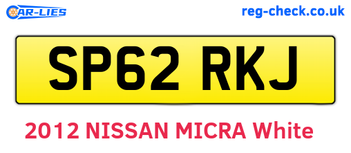 SP62RKJ are the vehicle registration plates.
