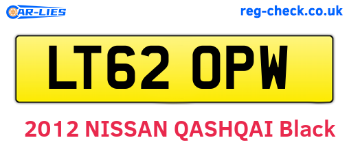 LT62OPW are the vehicle registration plates.