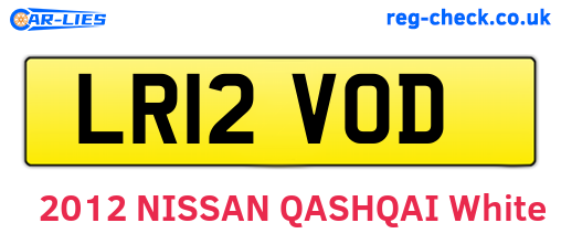 LR12VOD are the vehicle registration plates.