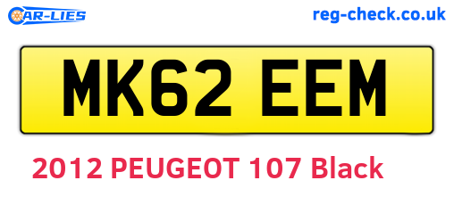 MK62EEM are the vehicle registration plates.