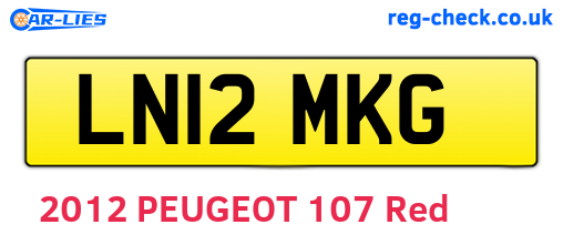 LN12MKG are the vehicle registration plates.
