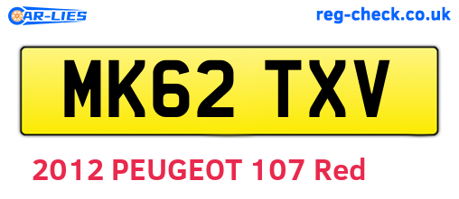 MK62TXV are the vehicle registration plates.