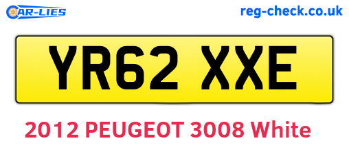 YR62XXE are the vehicle registration plates.