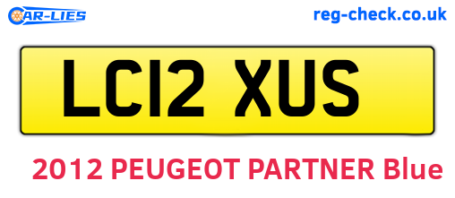 LC12XUS are the vehicle registration plates.