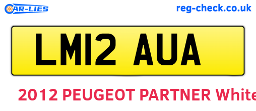LM12AUA are the vehicle registration plates.