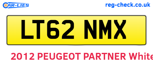 LT62NMX are the vehicle registration plates.