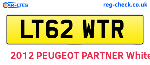 LT62WTR are the vehicle registration plates.