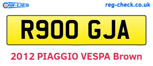 R900GJA are the vehicle registration plates.
