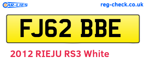 FJ62BBE are the vehicle registration plates.