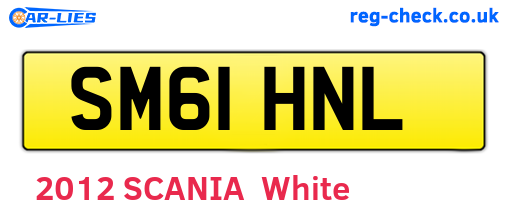 SM61HNL are the vehicle registration plates.