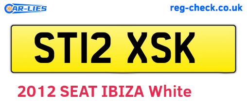 ST12XSK are the vehicle registration plates.