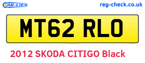 MT62RLO are the vehicle registration plates.
