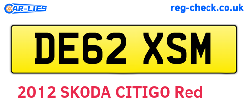 DE62XSM are the vehicle registration plates.