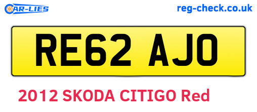 RE62AJO are the vehicle registration plates.