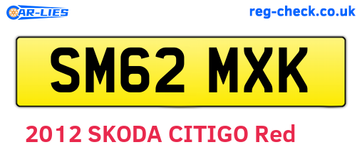 SM62MXK are the vehicle registration plates.