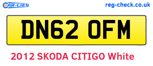 DN62OFM are the vehicle registration plates.