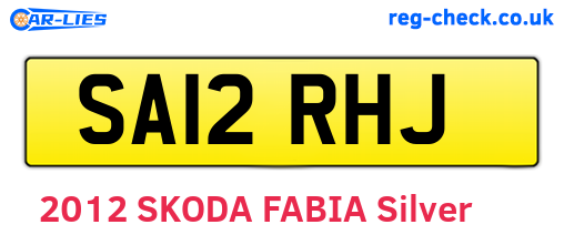 SA12RHJ are the vehicle registration plates.