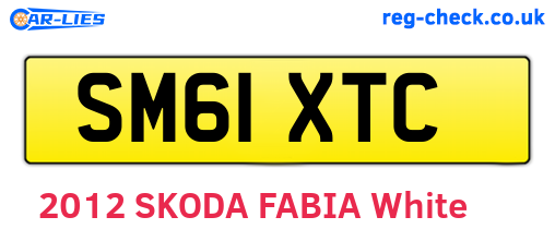 SM61XTC are the vehicle registration plates.
