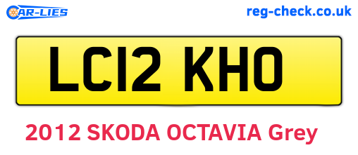 LC12KHO are the vehicle registration plates.