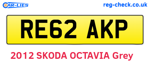 RE62AKP are the vehicle registration plates.