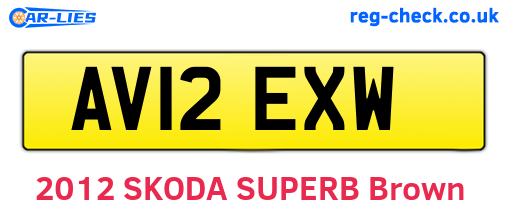 AV12EXW are the vehicle registration plates.