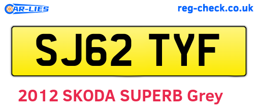 SJ62TYF are the vehicle registration plates.