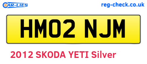 HM02NJM are the vehicle registration plates.