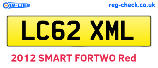 LC62XML are the vehicle registration plates.