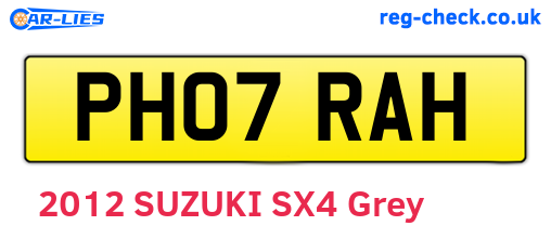 PH07RAH are the vehicle registration plates.
