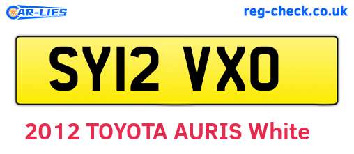 SY12VXO are the vehicle registration plates.