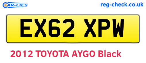 EX62XPW are the vehicle registration plates.