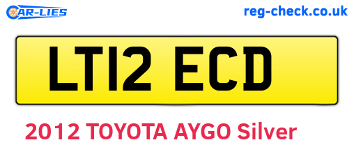 LT12ECD are the vehicle registration plates.