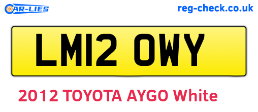 LM12OWY are the vehicle registration plates.