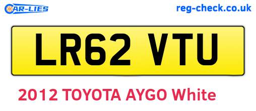 LR62VTU are the vehicle registration plates.