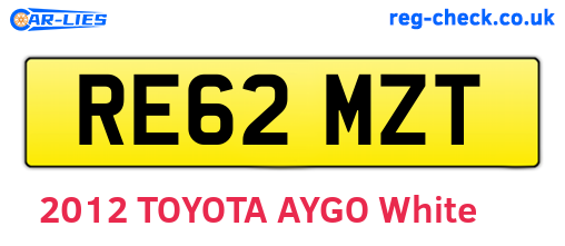 RE62MZT are the vehicle registration plates.