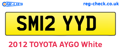 SM12YYD are the vehicle registration plates.