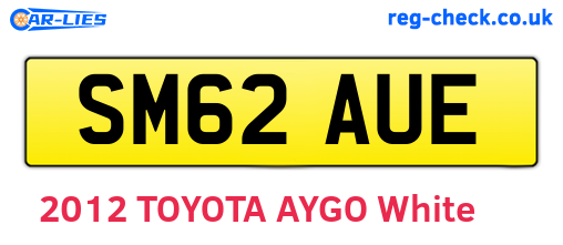 SM62AUE are the vehicle registration plates.