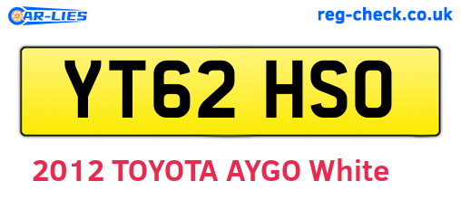YT62HSO are the vehicle registration plates.