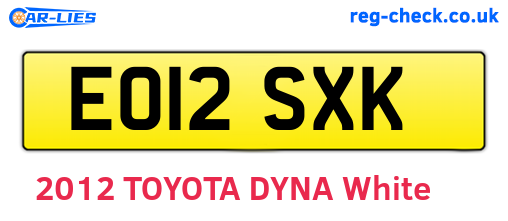 EO12SXK are the vehicle registration plates.