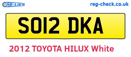 SO12DKA are the vehicle registration plates.