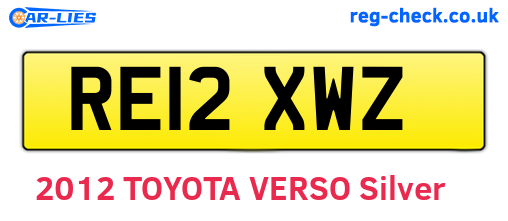 RE12XWZ are the vehicle registration plates.